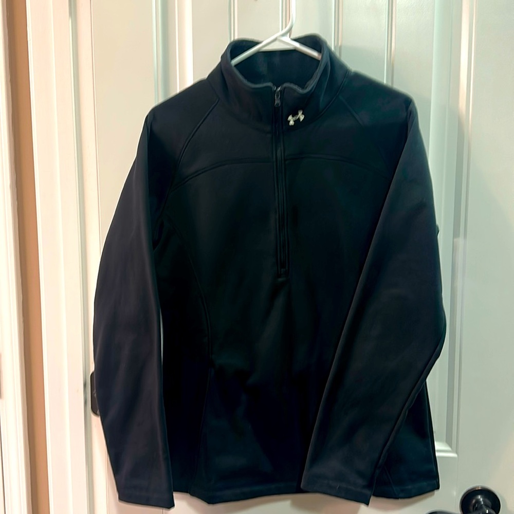 Women’s black Cold Gear UA